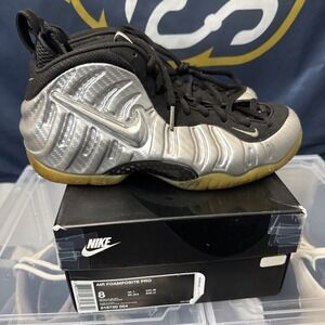 Nike Air Foamposite Pro Silver Size 8 CLEAN W/ Box 616750-004 Authentic